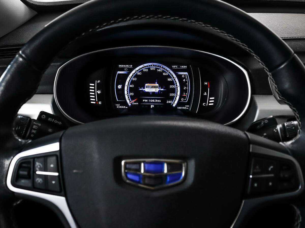 Geely Atlas, 2018 - Фото №15