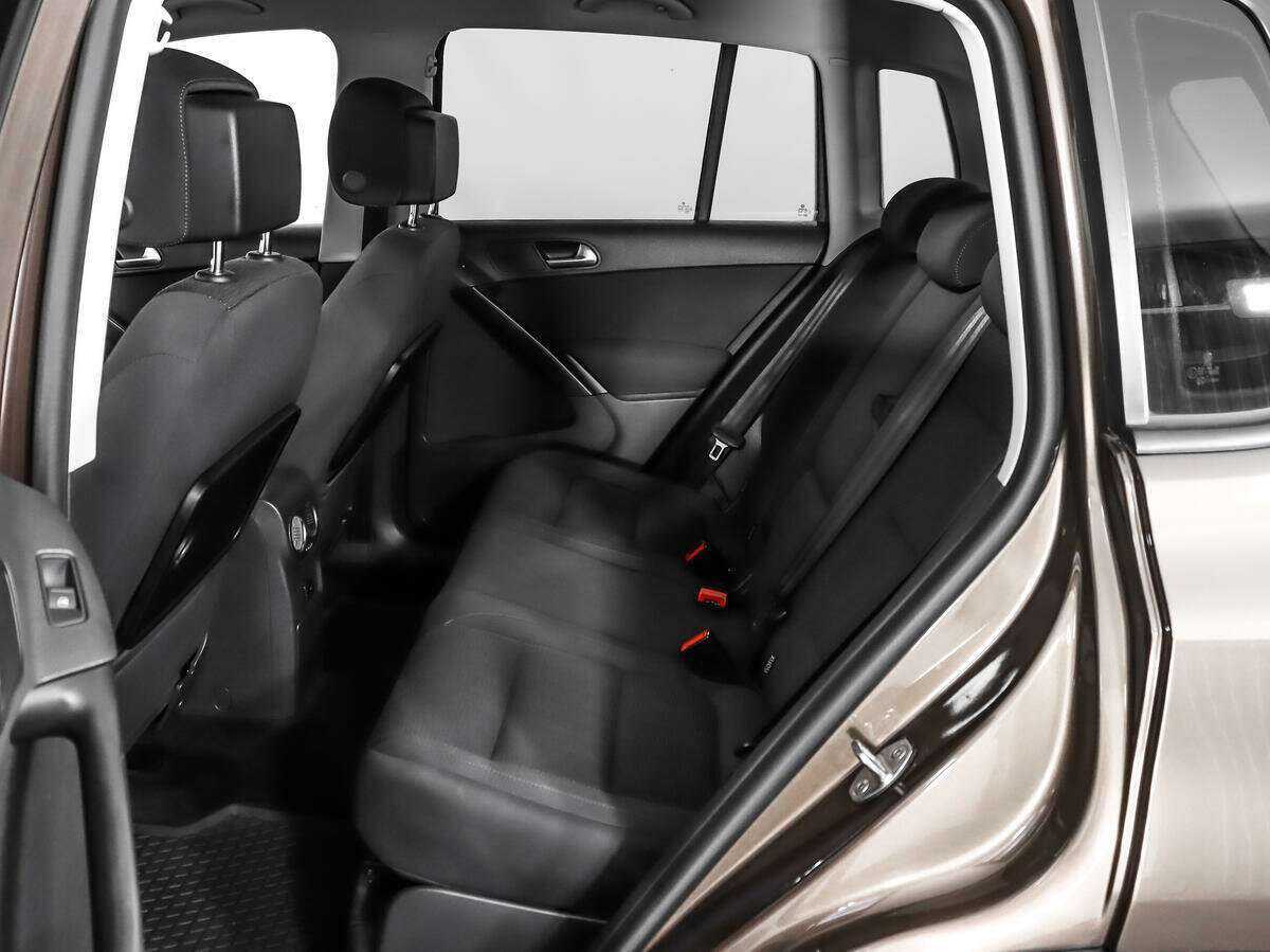 Volkswagen Tiguan, 2014 - Фото №9