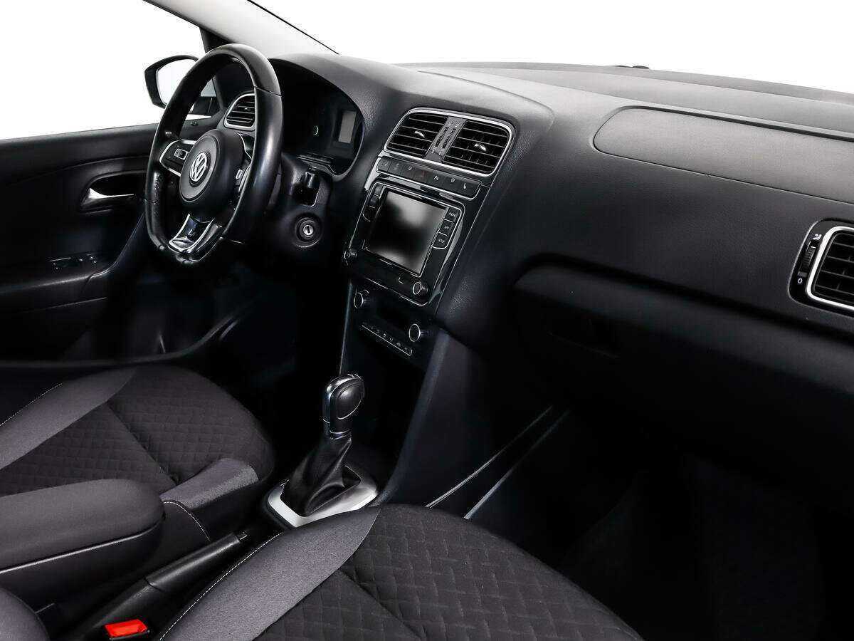 Volkswagen Polo, 2018 - Фото №10