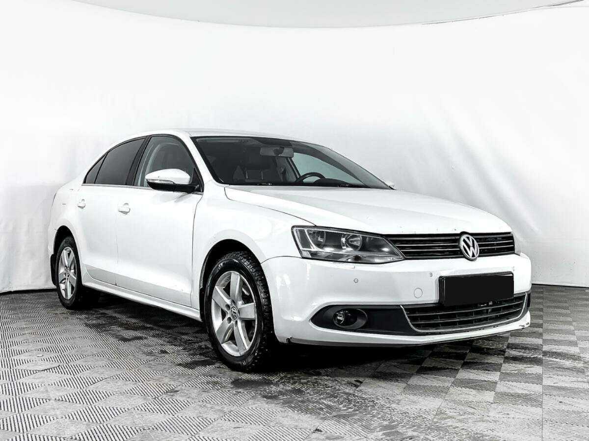 Volkswagen Jetta, 2013 - Фото №2