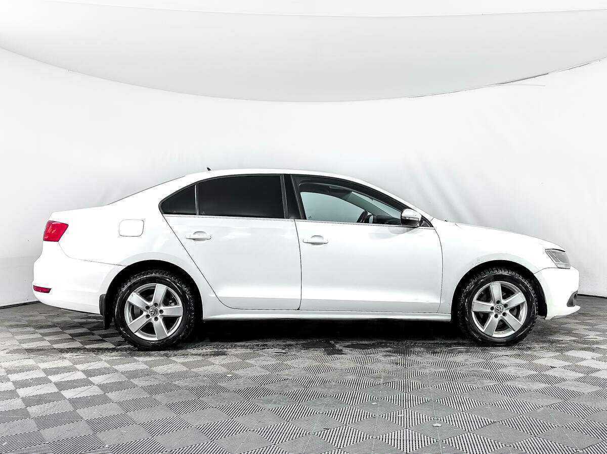 Volkswagen Jetta, 2013 - Фото №3