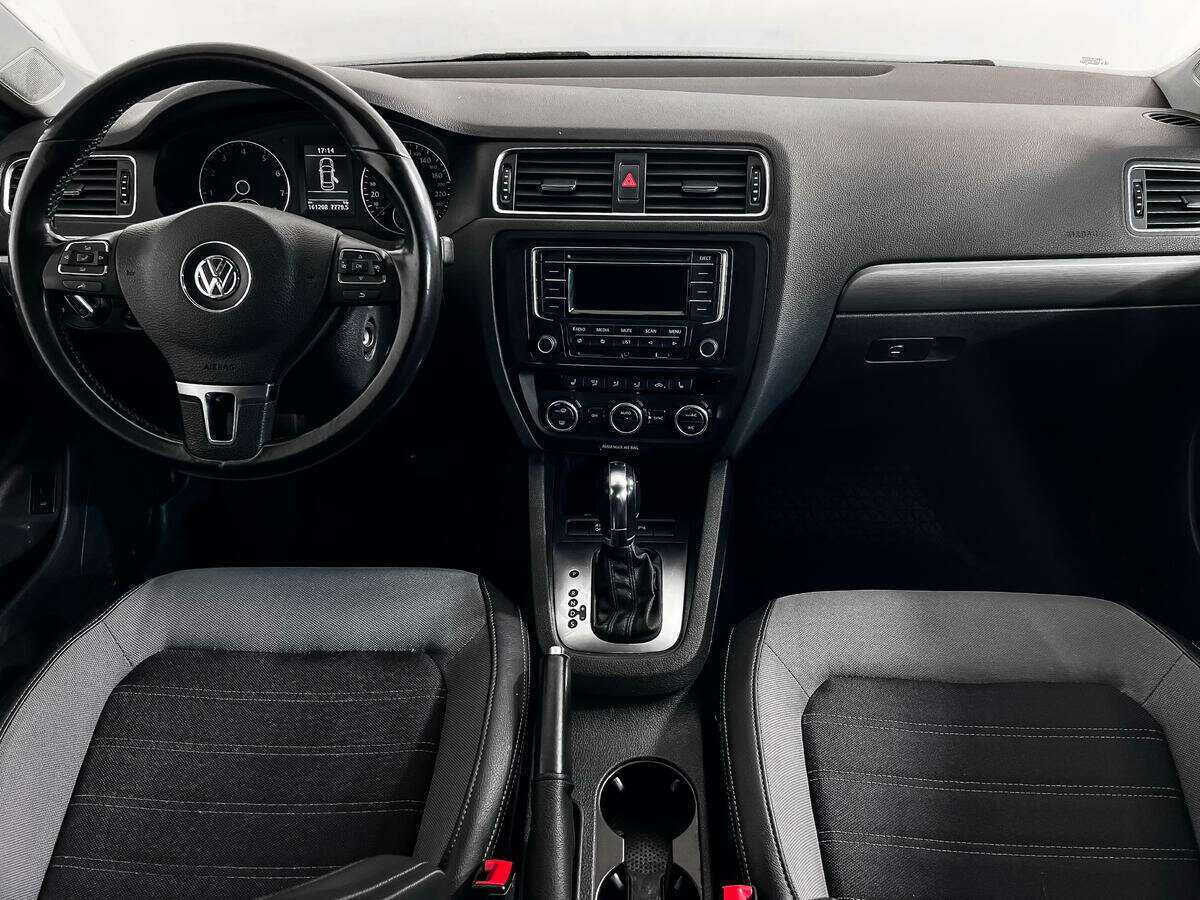 Volkswagen Jetta, 2013 - Фото №11