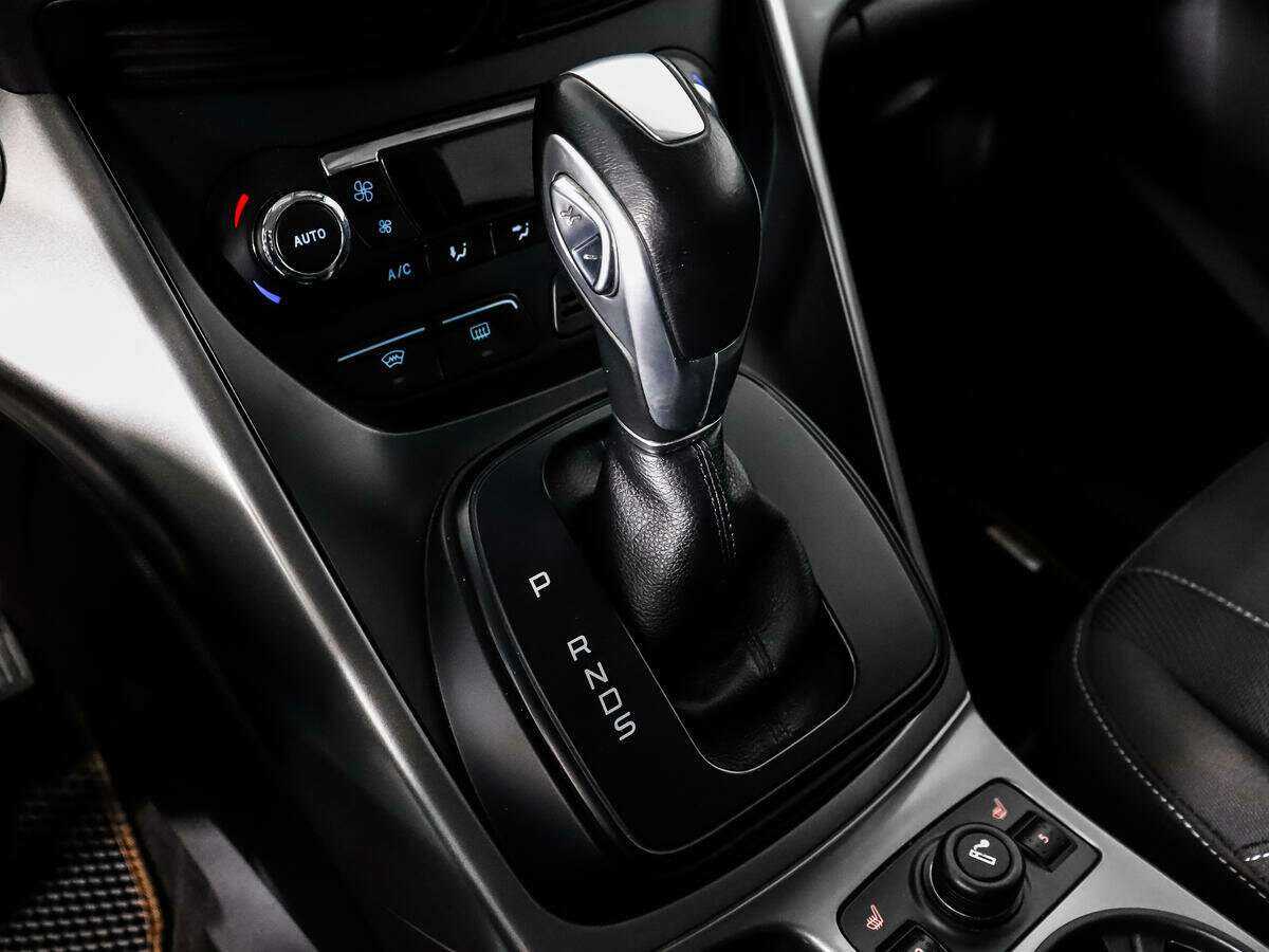 Ford Kuga, 2014 - Фото №9