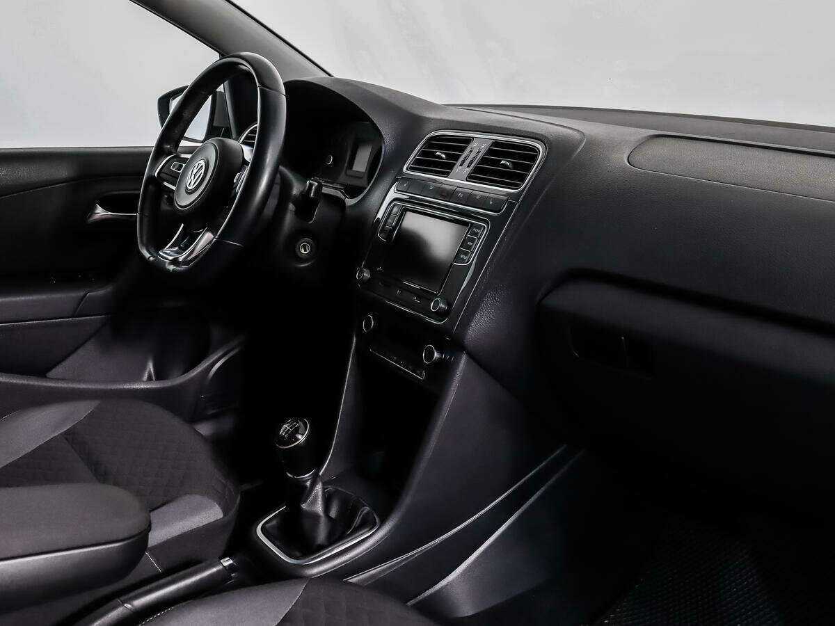 Volkswagen Polo, 2018 - Фото №10