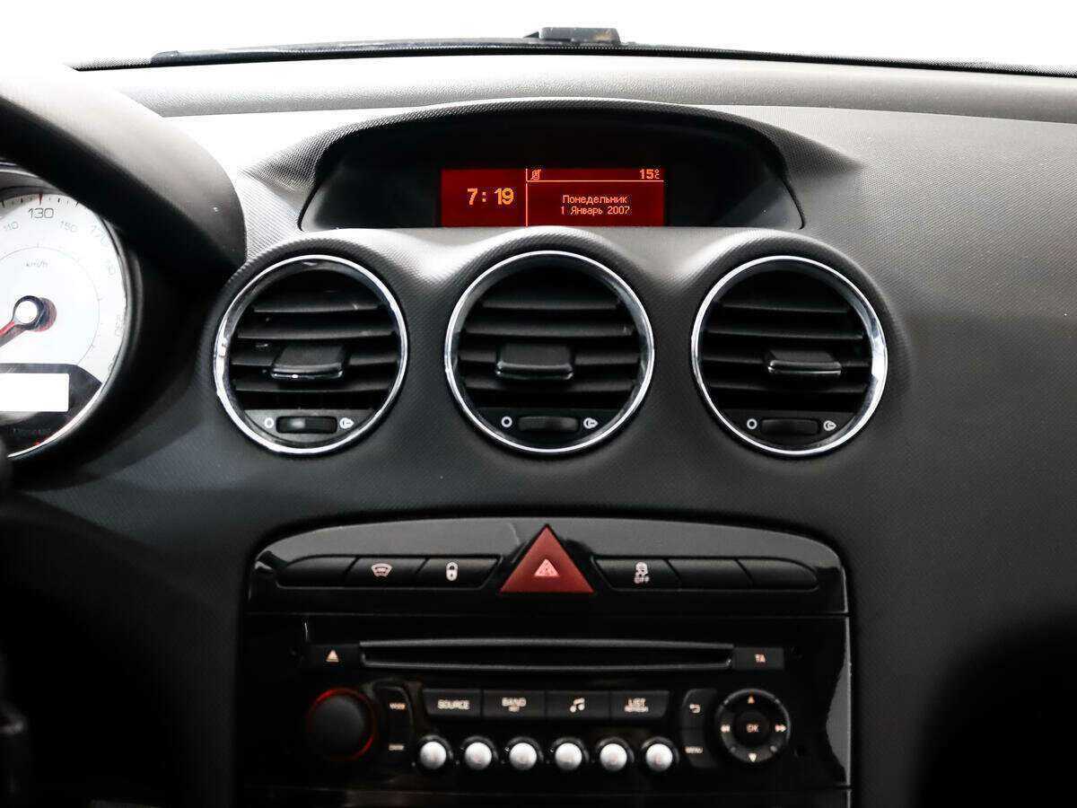 Peugeot 408, 2014 - Фото №12