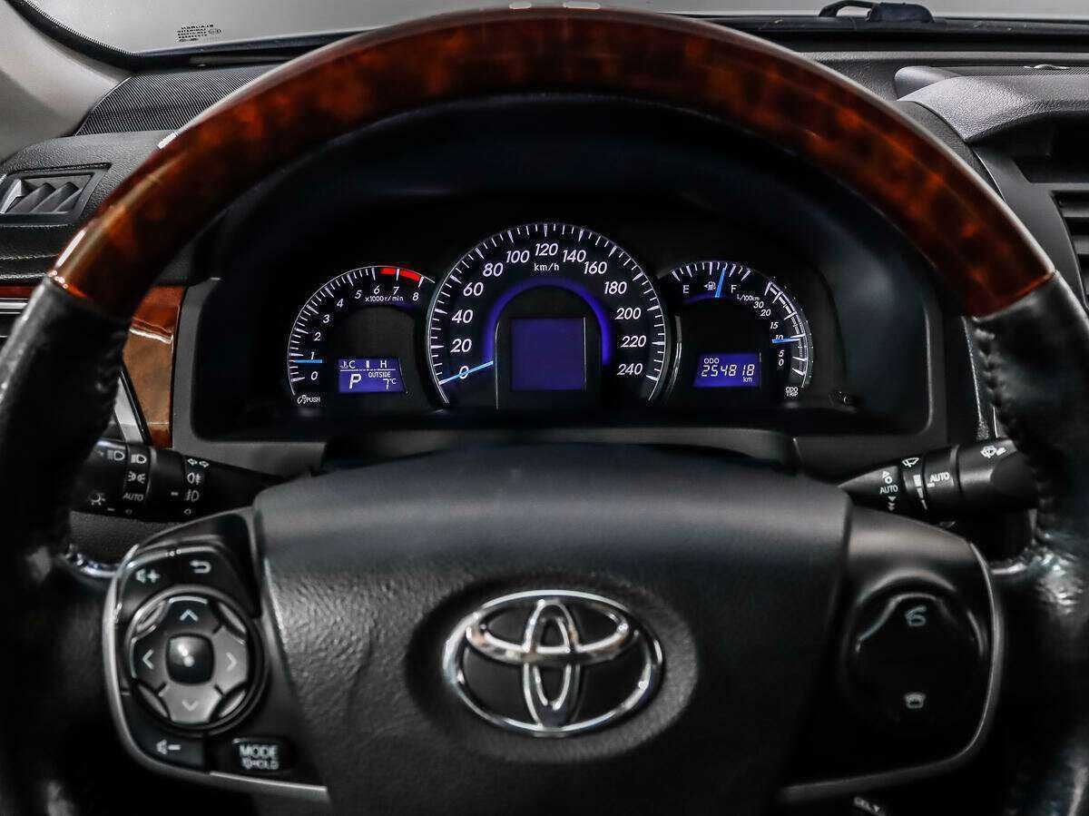 Toyota Camry, 2012 - Фото №18