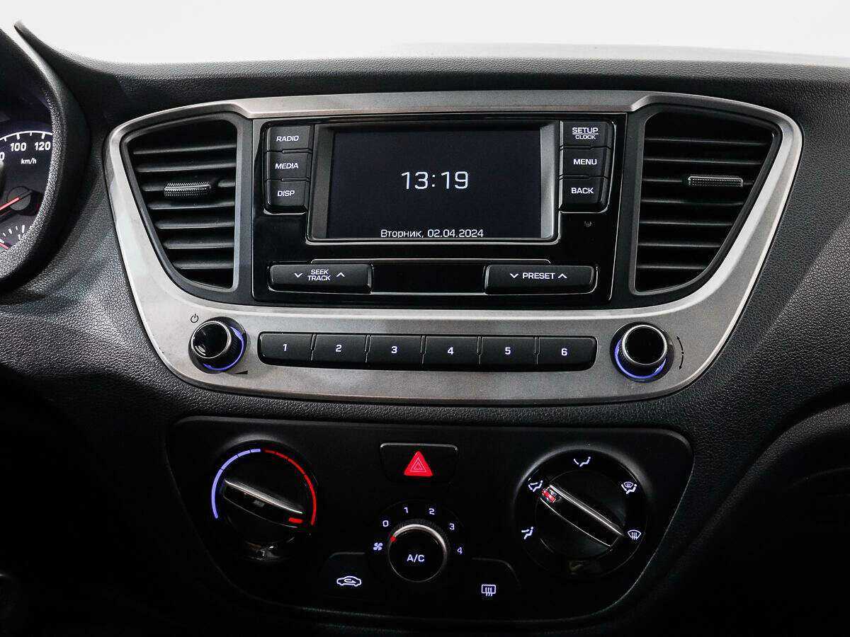 Hyundai Solaris, 2019 - Фото №10