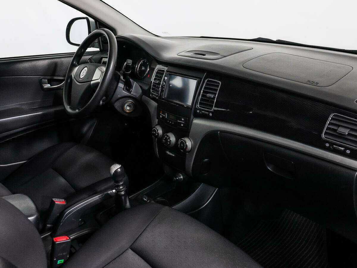 SsangYong Actyon, 2012 - Фото №8