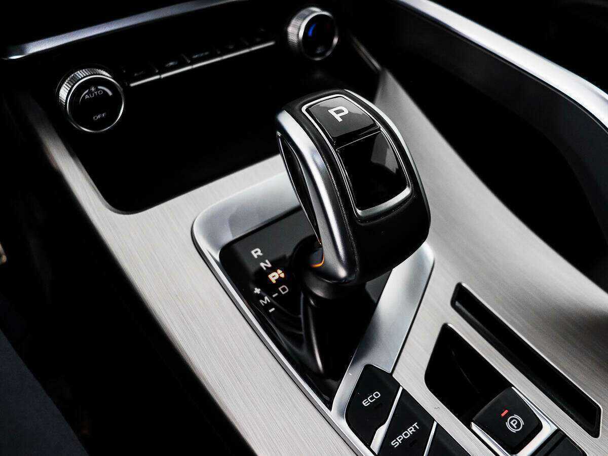 Geely Coolray, 2021 - Фото №10