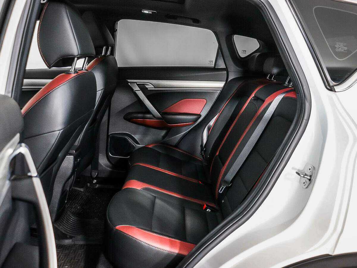 Geely Coolray, 2021 - Фото №11