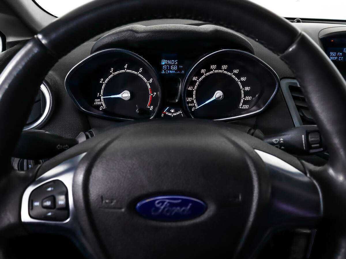 Ford Fiesta, 2015 - Фото №14