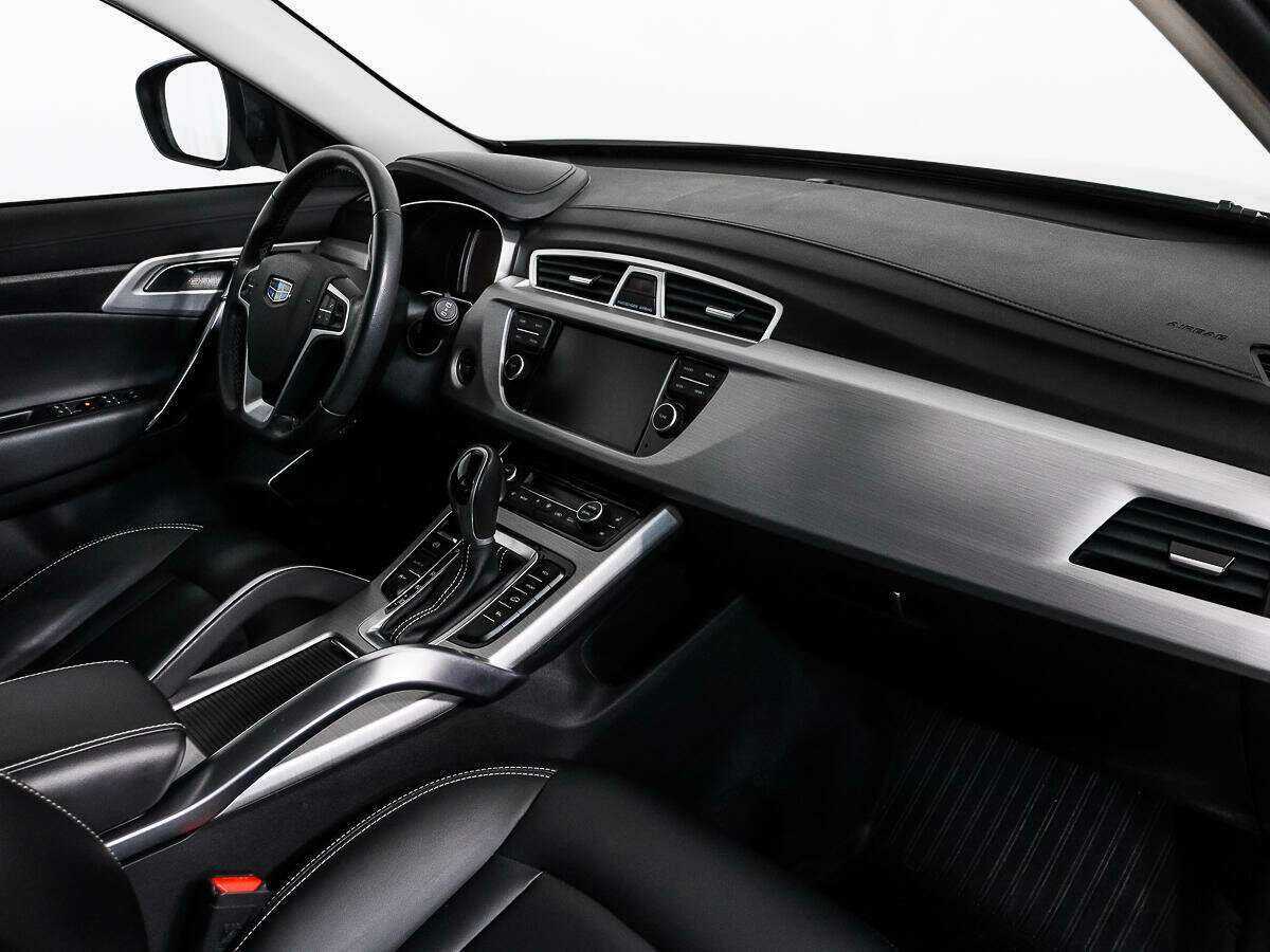 Geely Atlas, 2018 - Фото №10