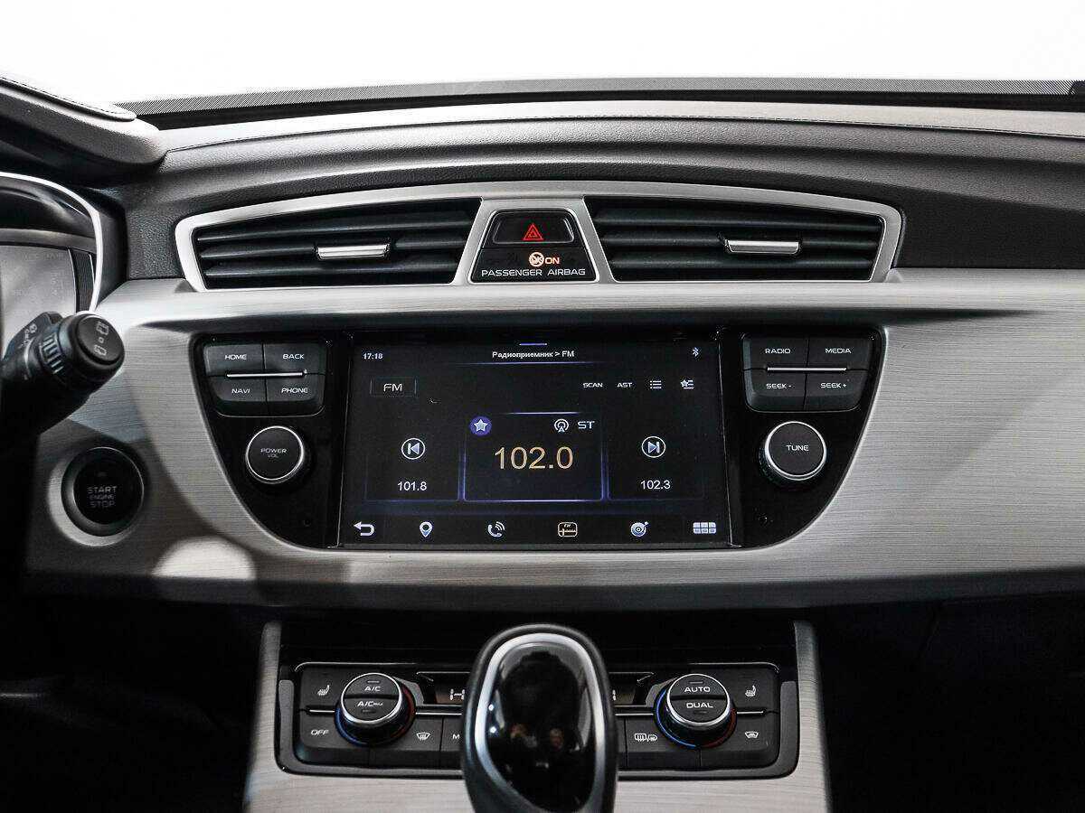 Geely Atlas, 2018 - Фото №12