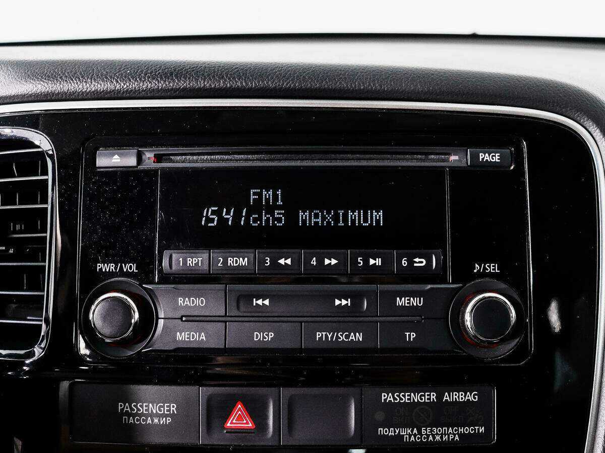 Mitsubishi Outlander, 2018 - Фото №11