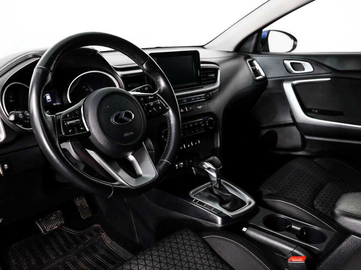 Kia Ceed, 2018 - Фото №8