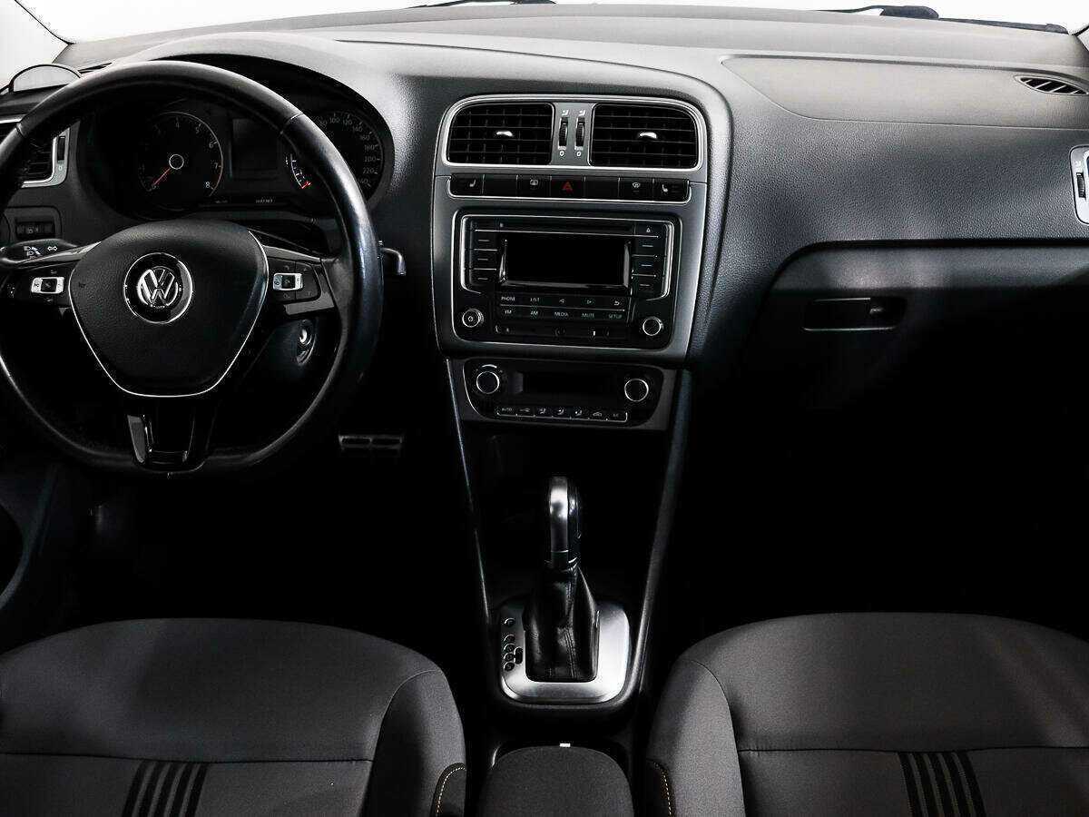 Volkswagen Polo, 2016 - Фото №11