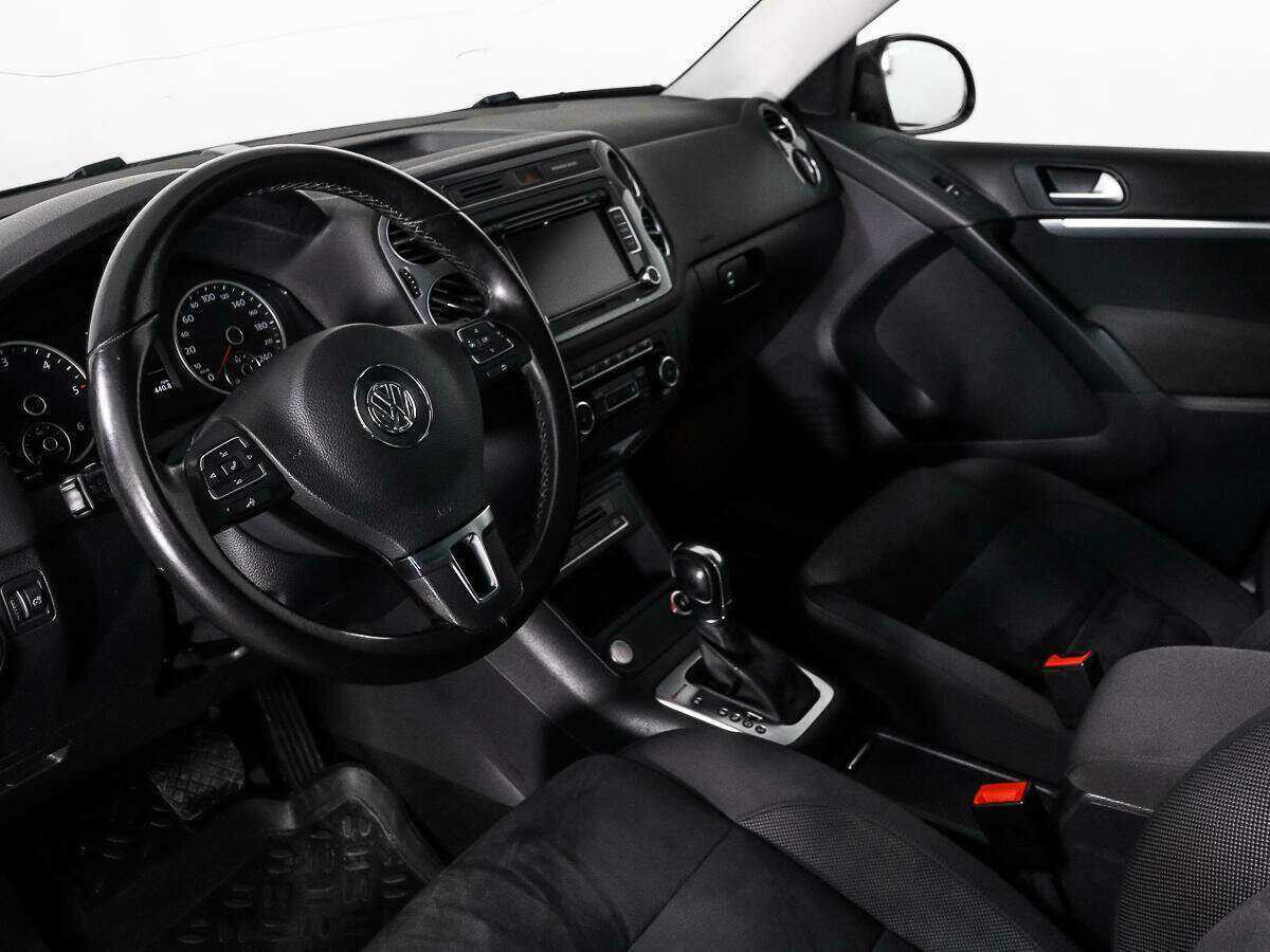 Volkswagen Tiguan, 2015 - Фото №8
