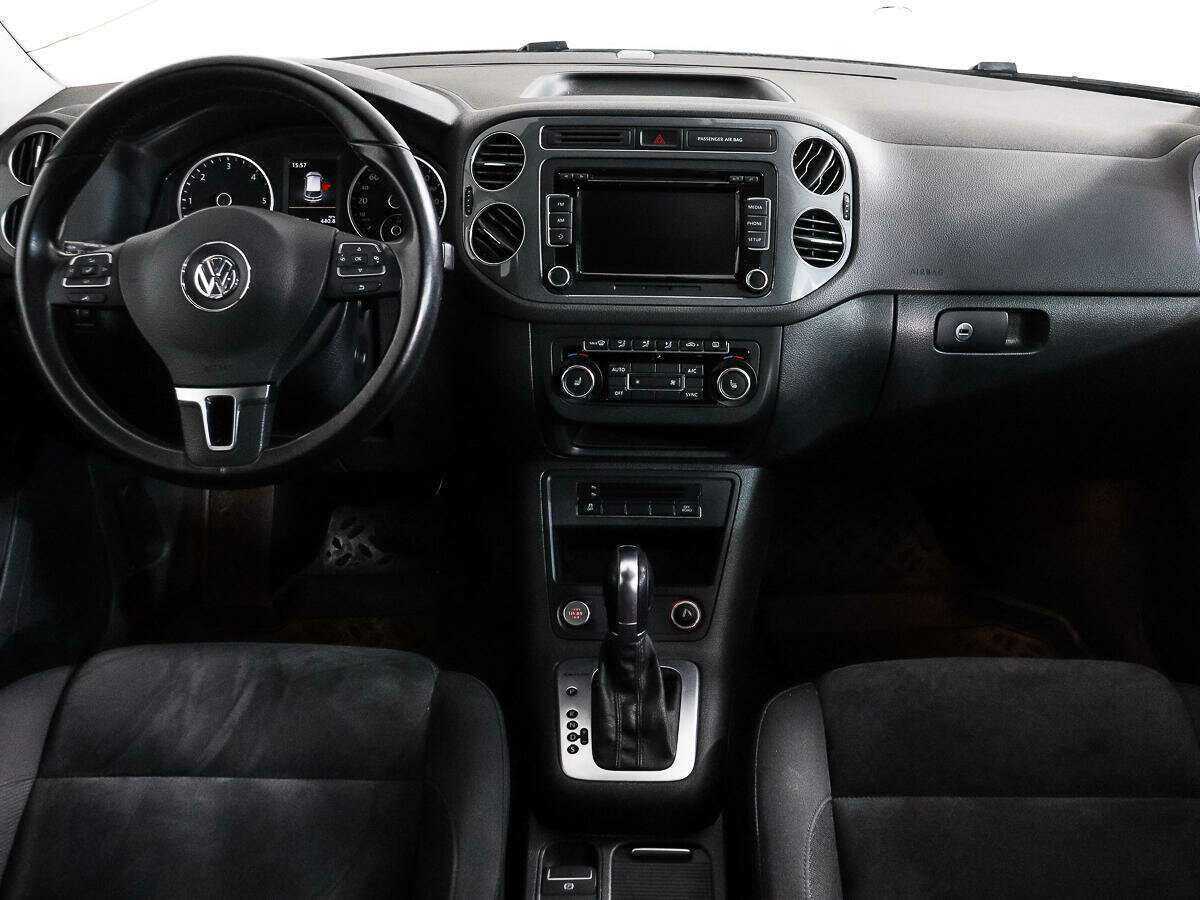 Volkswagen Tiguan, 2015 - Фото №12