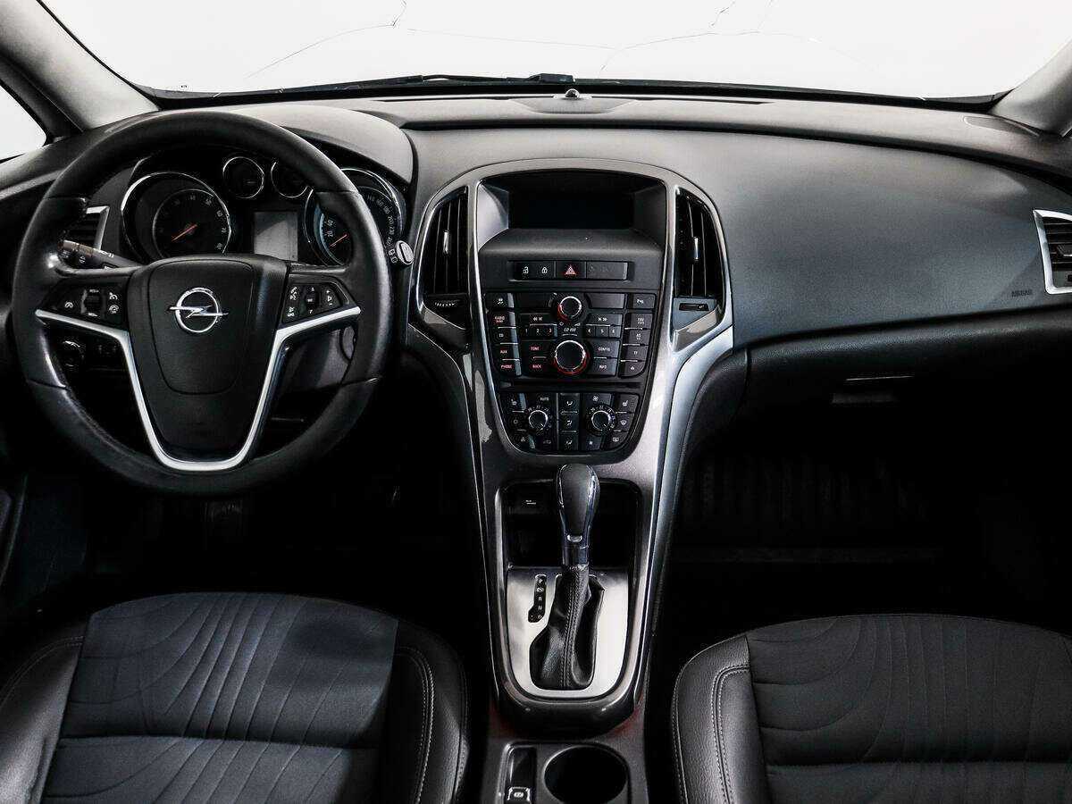 Opel Astra, 2013 - Фото №11