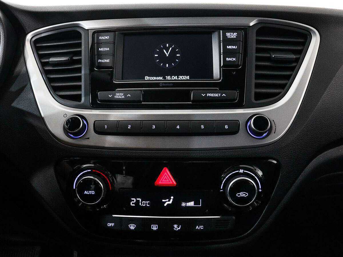 Hyundai Solaris, 2017 - Фото №10