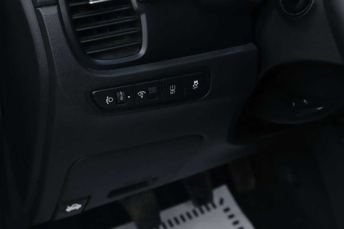 Kia Rio, 2019 - Фото №10