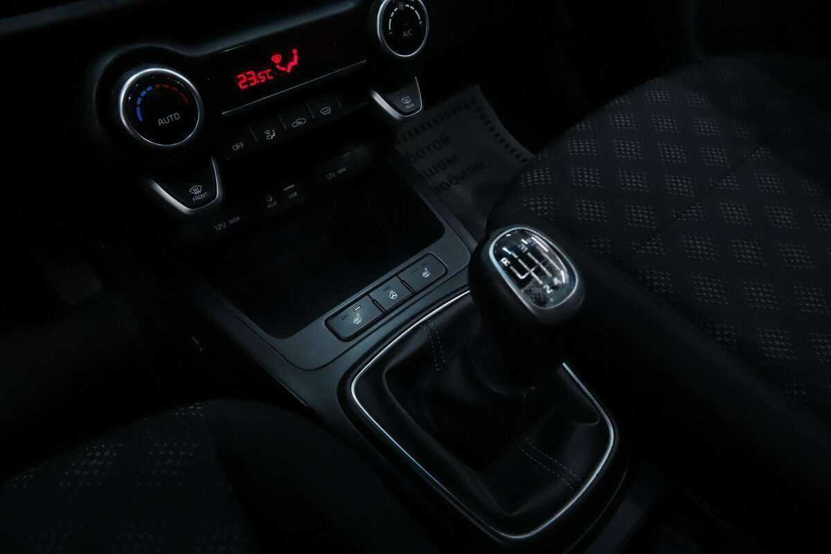 Kia Rio, 2019 - Фото №14