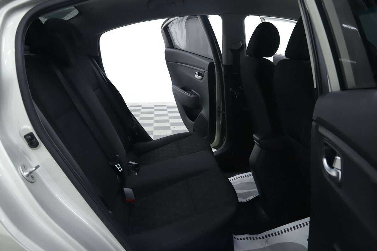 Kia Rio, 2019 - Фото №17