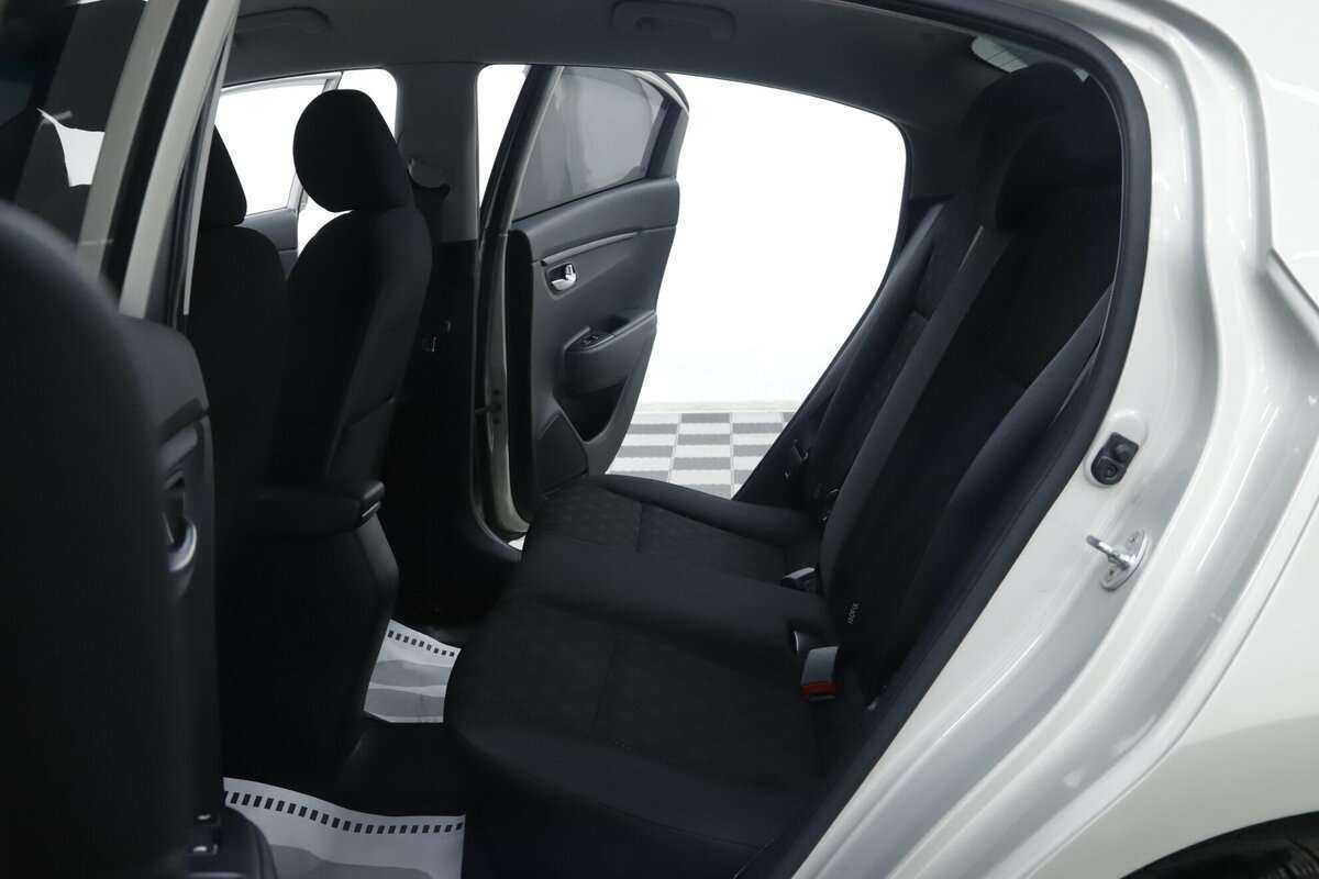 Kia Rio, 2019 - Фото №18