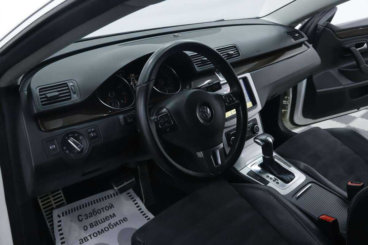 Volkswagen Passat CC, 2012 - Фото №7