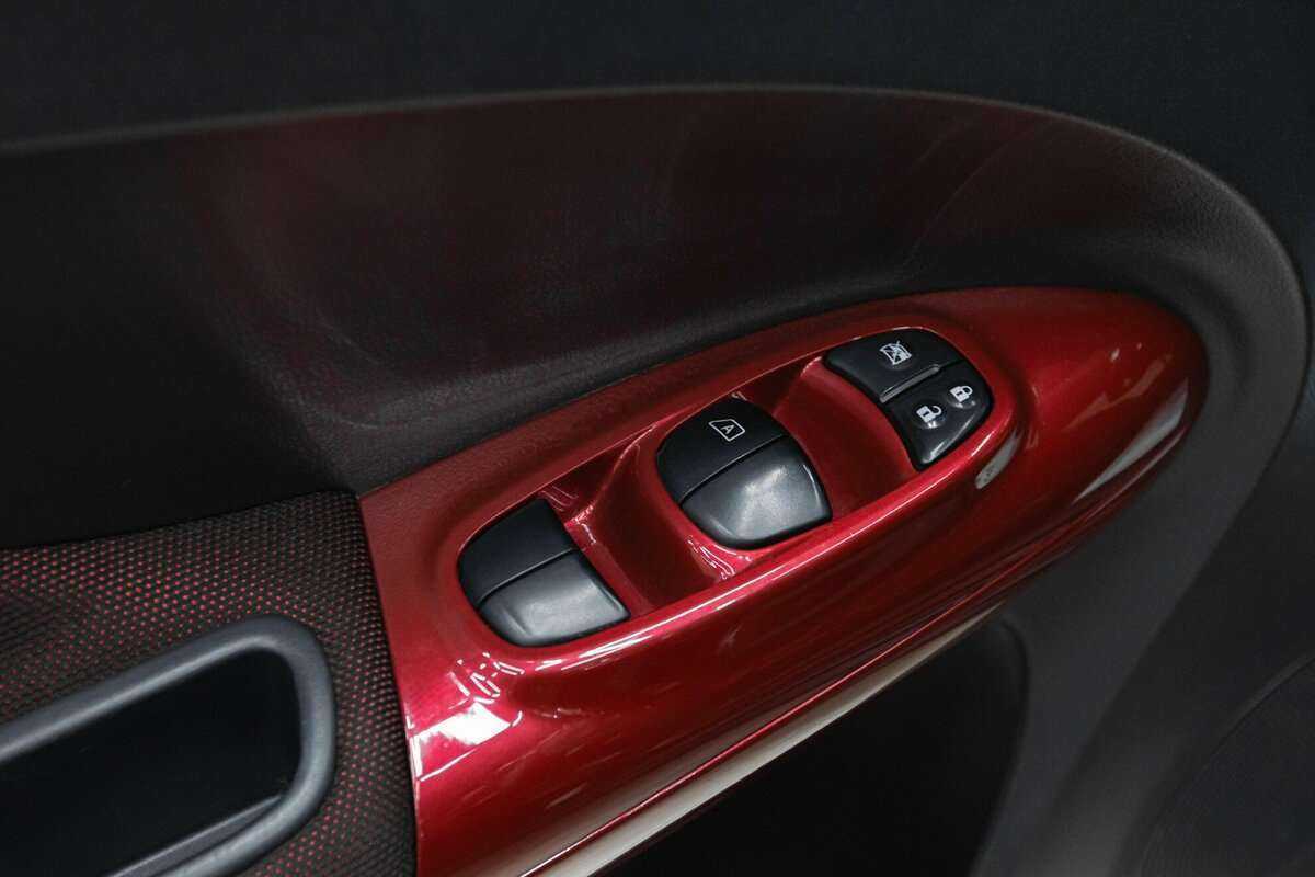 Nissan Juke, 2012 - Фото №16