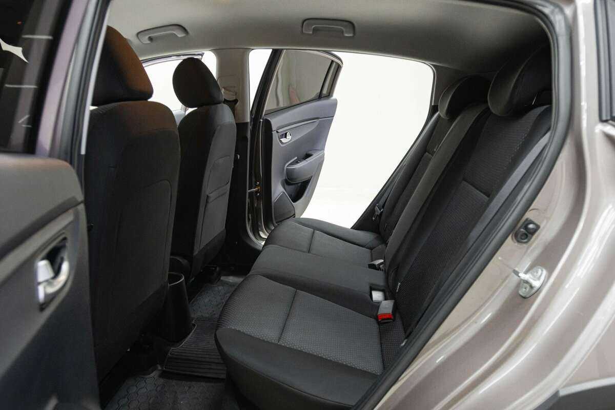 Kia Rio X, 2021 - Фото №14