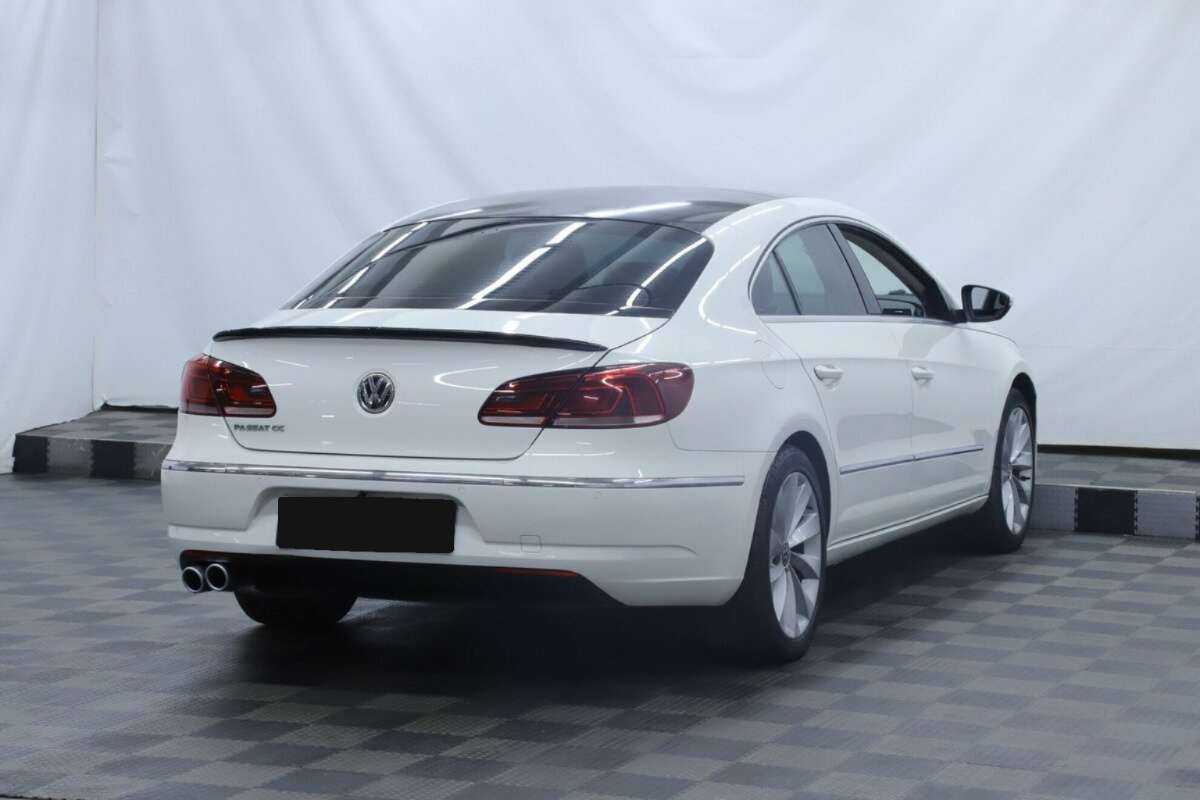 Volkswagen Passat CC, 2013 - Фото №3