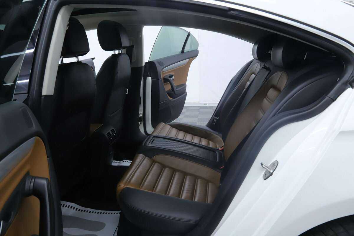 Volkswagen Passat CC, 2013 - Фото №16