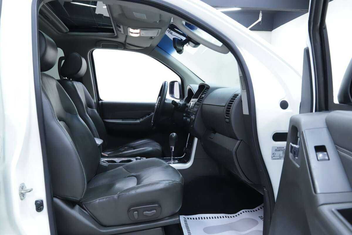 Nissan Pathfinder, 2012 - Фото №15
