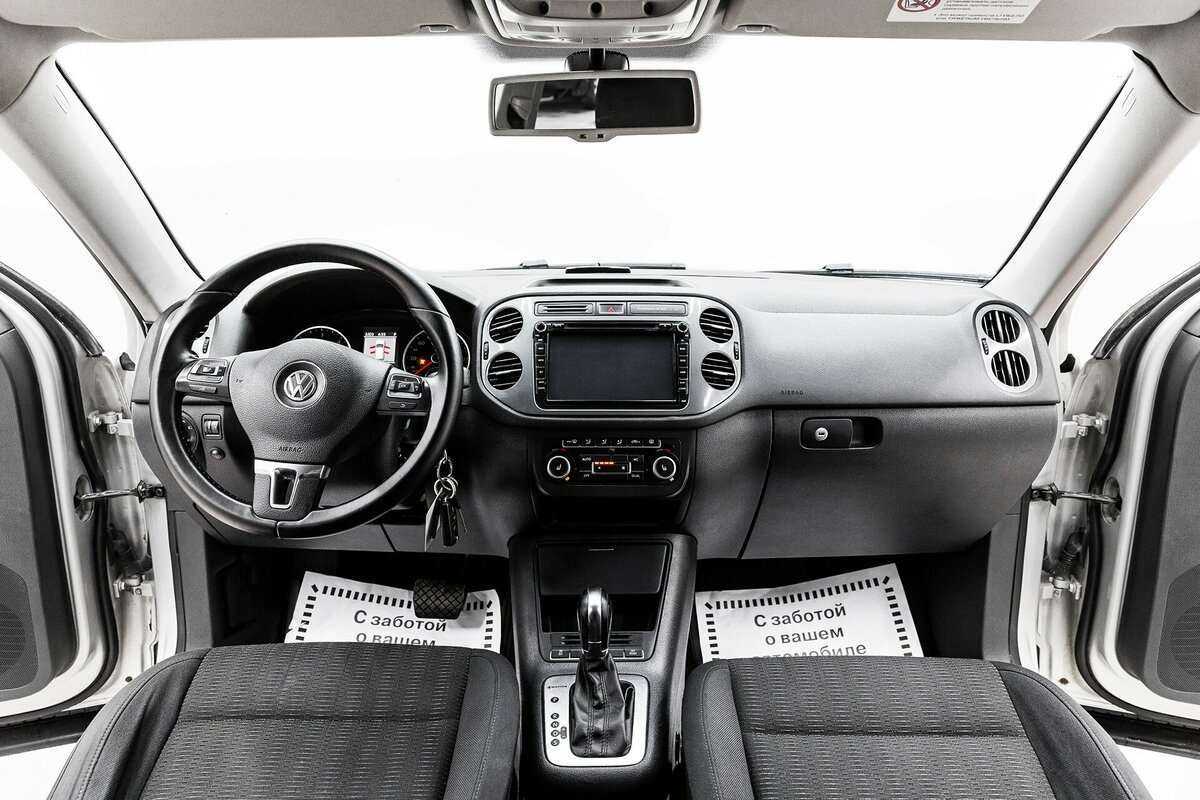 Volkswagen Tiguan, 2012 - Фото №8
