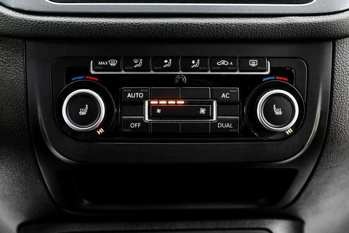 Volkswagen Tiguan, 2012 - Фото №10