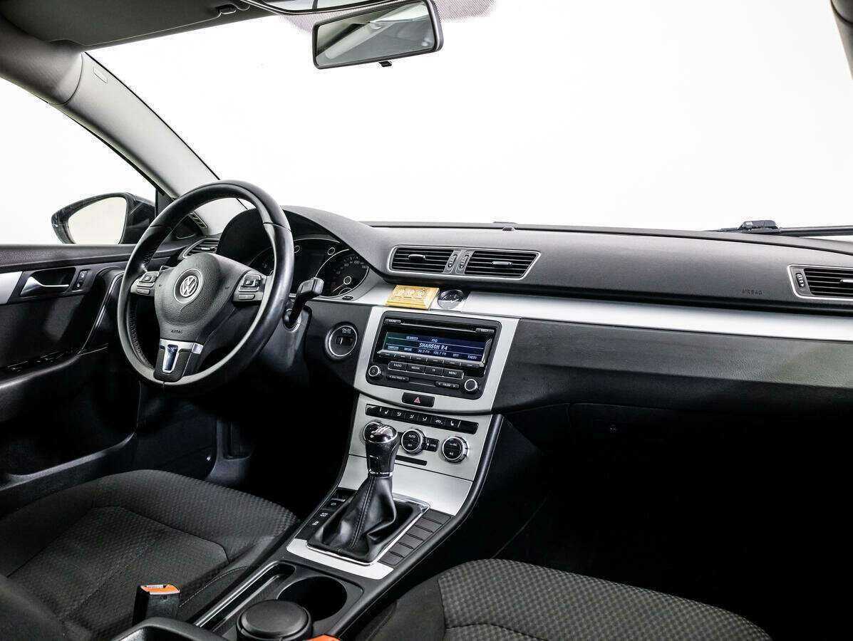 Volkswagen Passat, 2013 - Фото №6