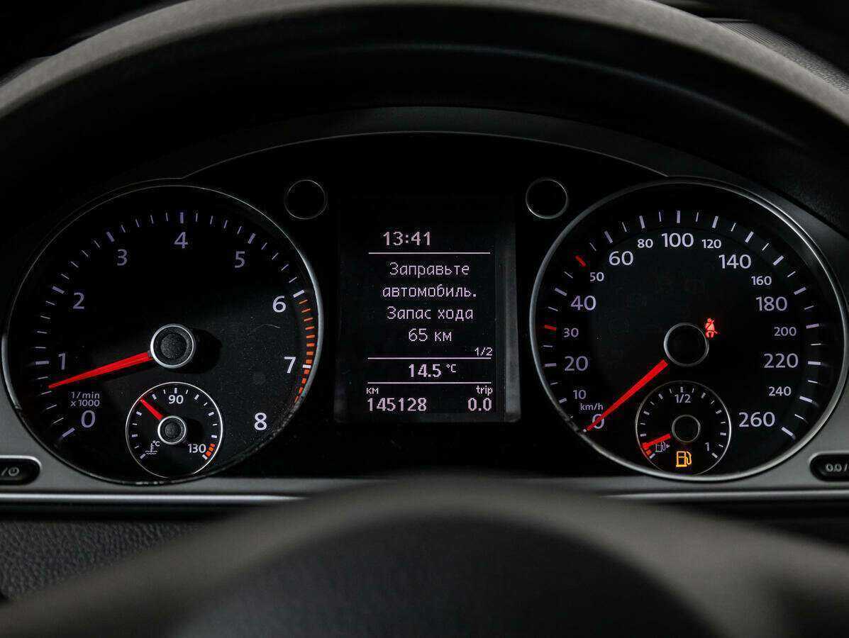 Volkswagen Passat, 2013 - Фото №9