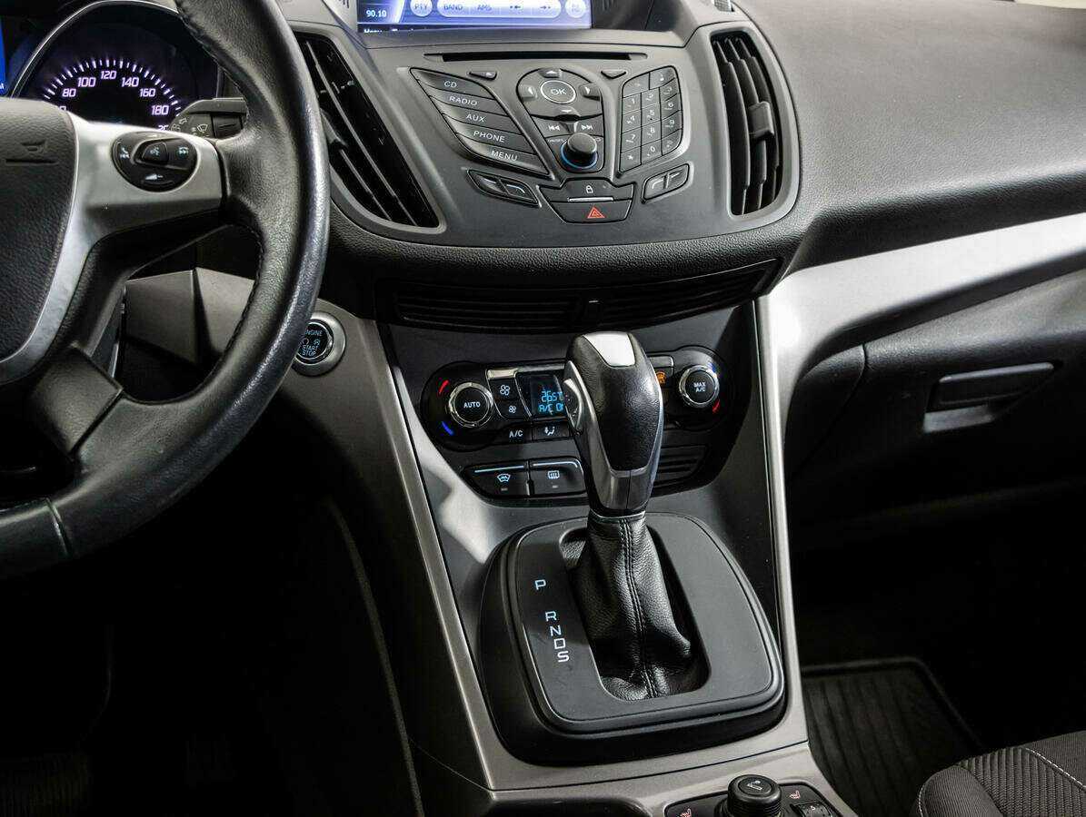 Ford Kuga, 2016 - Фото №11