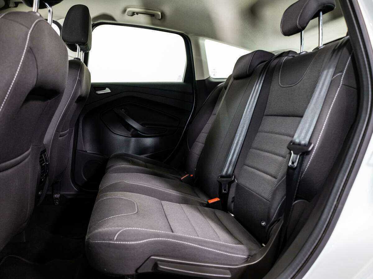 Ford Kuga, 2016 - Фото №7