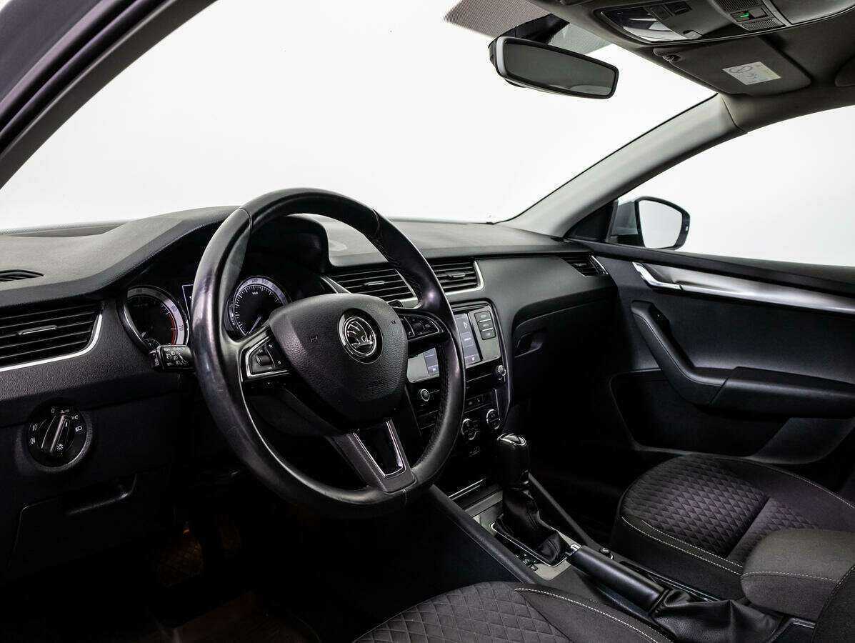 Skoda Octavia, 2018 - Фото №8