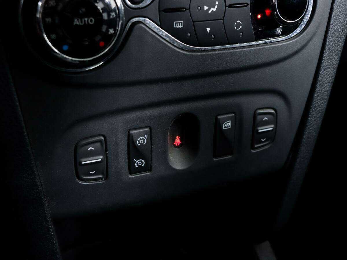 Renault Sandero Stepway, 2018 - Фото №12