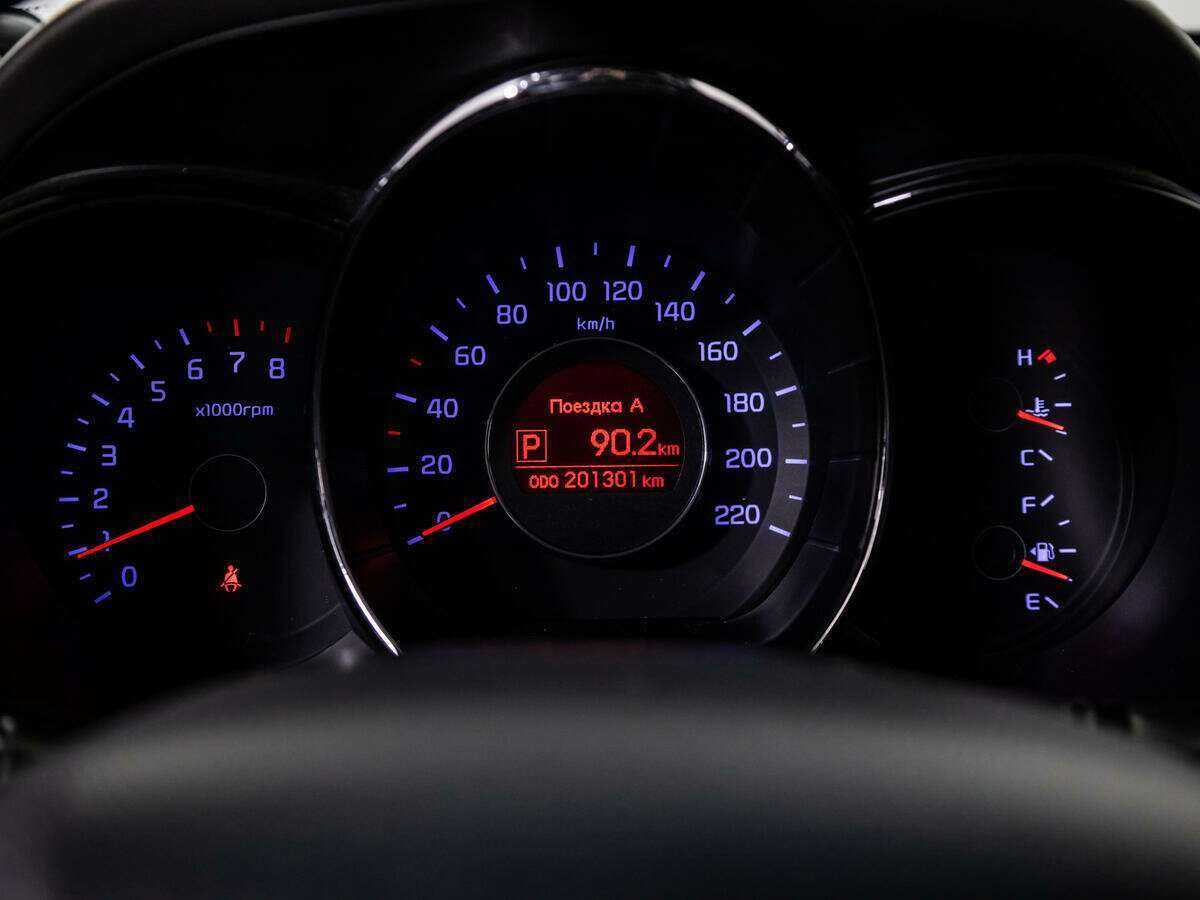 Kia Rio 4-speed, 2012 - Фото №11