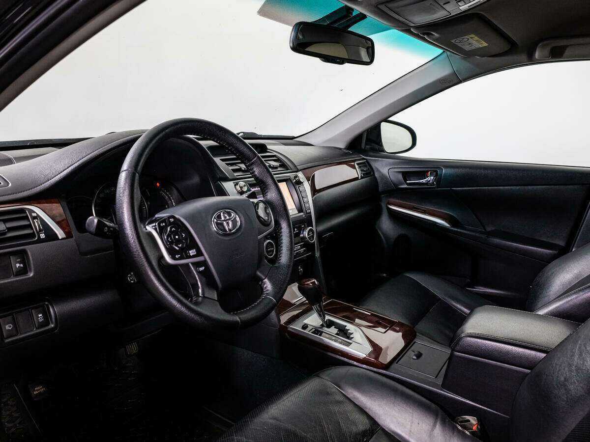 Toyota Camry, 2013 - Фото №10