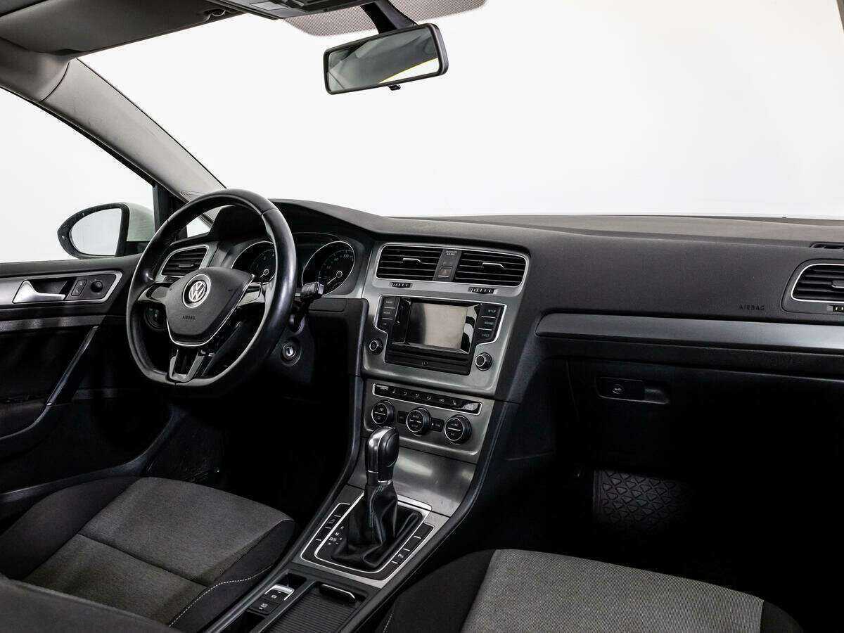 Volkswagen Golf, 2013 - Фото №8