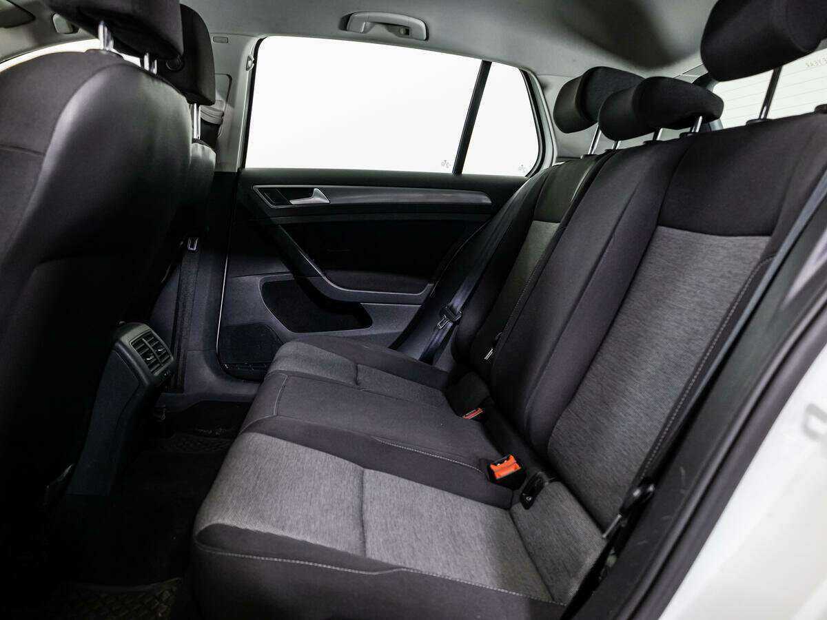 Volkswagen Golf, 2013 - Фото №9