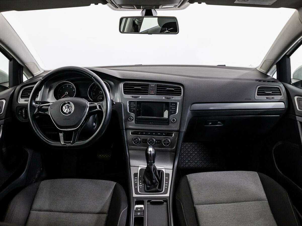 Volkswagen Golf, 2013 - Фото №12