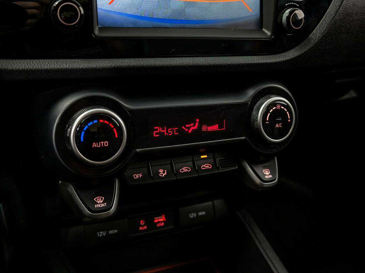 Kia Rio, 2019 - Фото №15