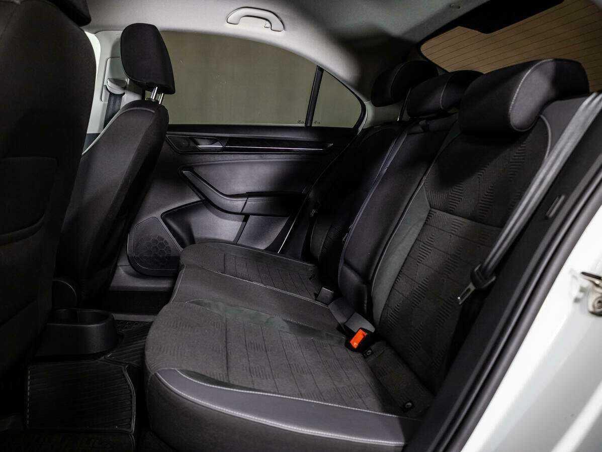 Volkswagen Polo, 2020 - Фото №9