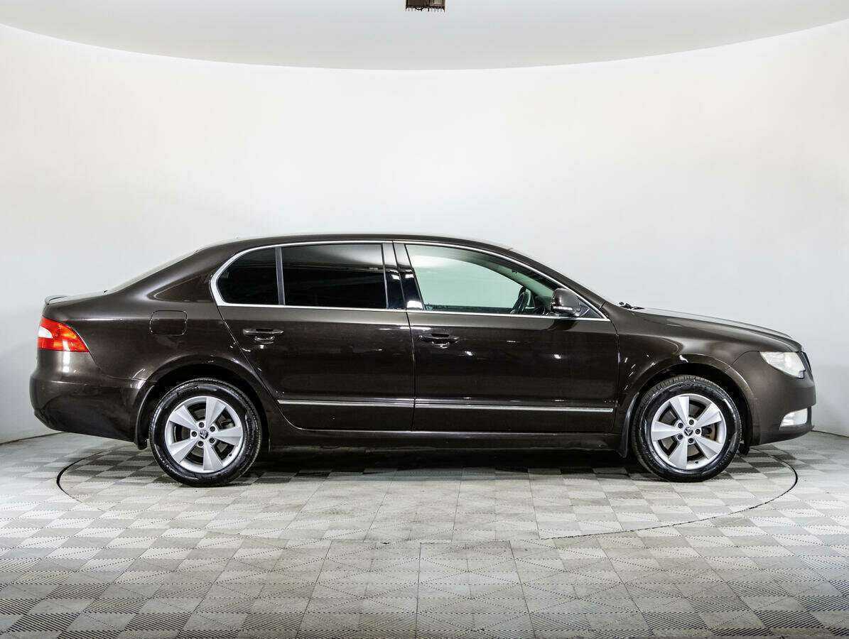 Skoda Superb, 2012 - Фото №3